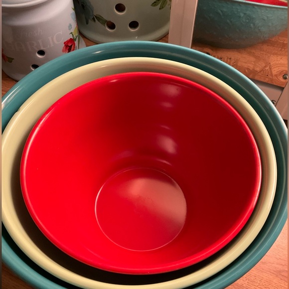 EUC Pioneer Woman Retired “Fleur” 6-pc Nesting Mixing Bowl Set with Lids - Picture 3 of 9